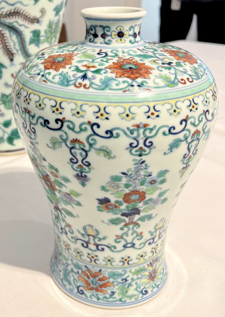 Robert Bradlow - Chinese Art Specialist