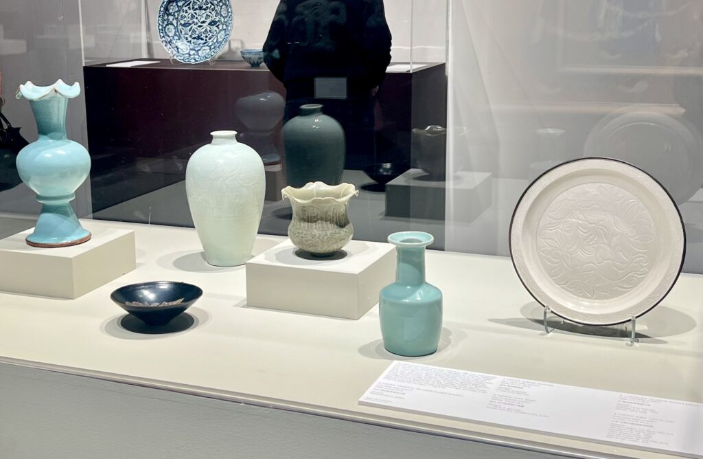 Robert Bradlow - Chinese Art Specialist
