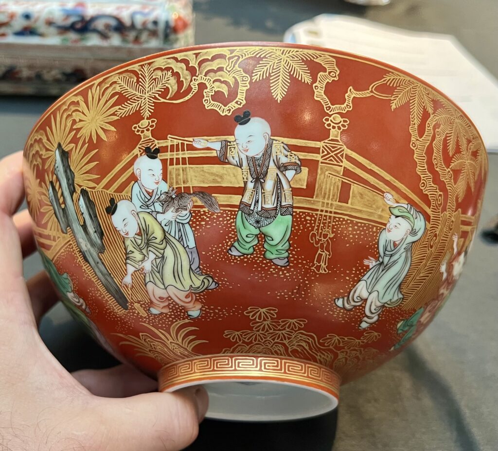 Robert Bradlow - Chinese Art Specialist