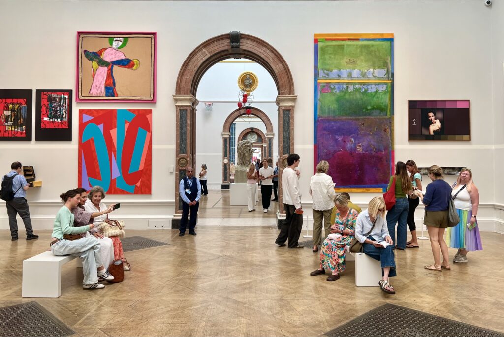 Robert Bradlow - Chinese Art Specialist