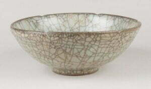 Ge Foliate bowl, Song dynasty, 19.1cm diameter, Rogers Fund, 1918, Metropolitan Museum.